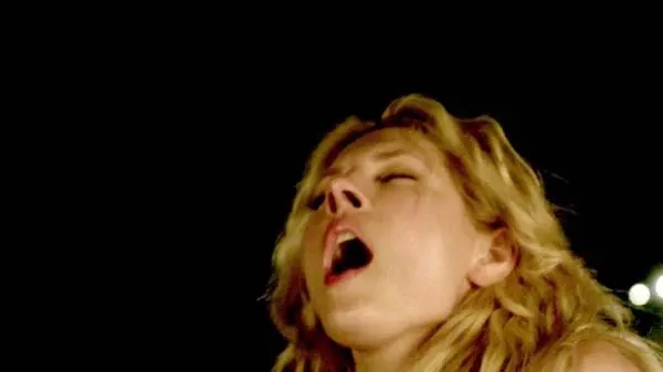 Katheryn Winnick seksikäs nykiminen mies