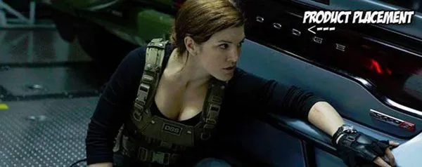 Gina Carano quase nua