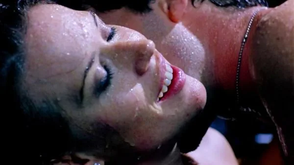 Molly Ringwald caliente escena de sexo
