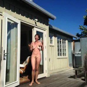 Catherine Bell țâțe și păsărică nud