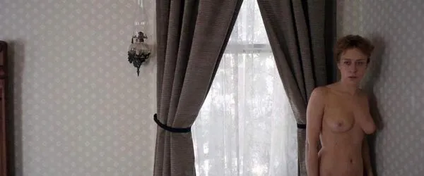 Chloe Sevigny -alastuskohtaus Lizzielta