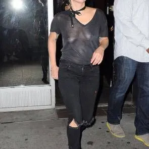 Леді Гага Бралесс на вулицях Нью-Йорка