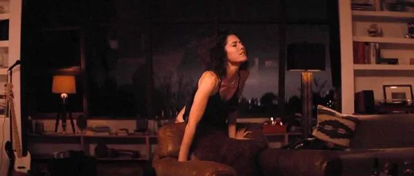 Секс сцене Мари Елизабетх Винстеад