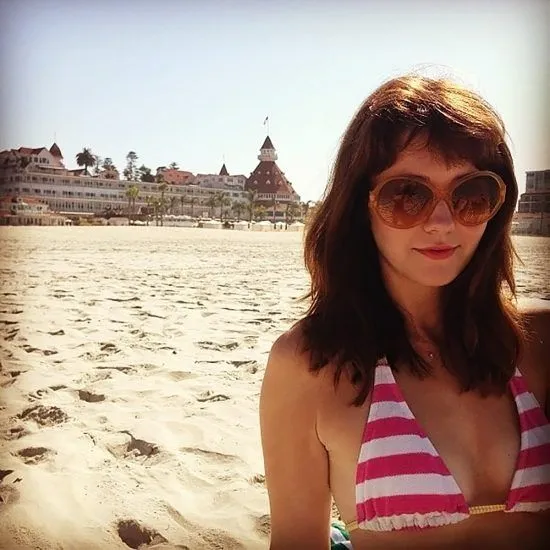 Mary Elizabeth Winstead se filtró en bikini