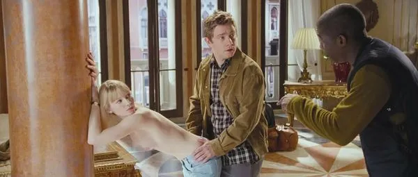 Джоанна Пейдж оголена