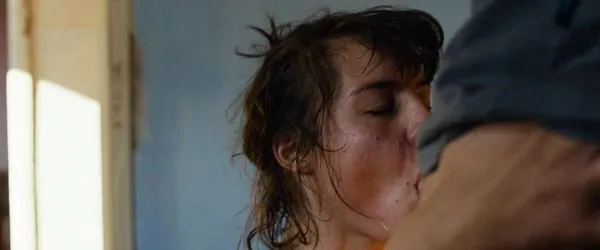 तिहाना लेज़ोविक नग्न सेक्स दृश्य