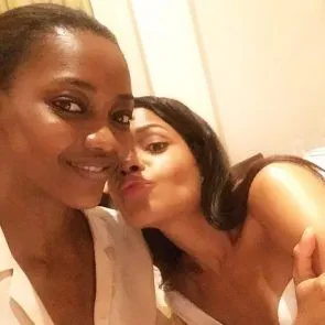 Naomie Harris, selfie calent