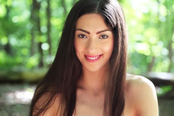 Nade & Sex Scene Jade Anderson z filmu Deviant