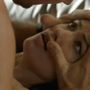 Olivia Wilde gjør ut mens hun har sex i ‘Tredje person’