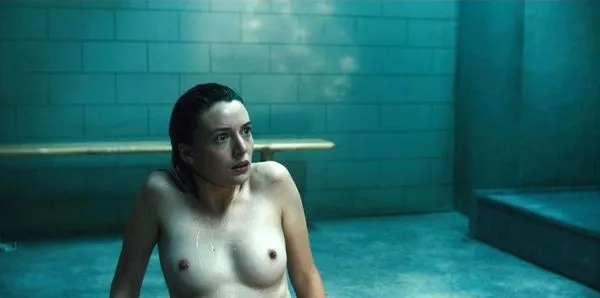 Gaite Jansen Naakte scène uit ‘Jett’