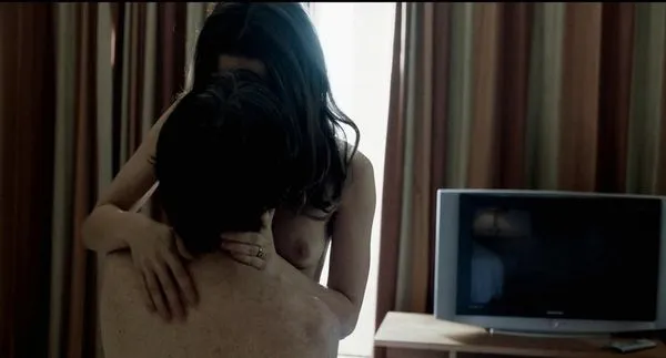 Catherine Walker scène de sexe nue