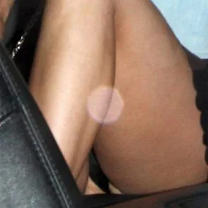 Julianne Hough sorte trusser og hot