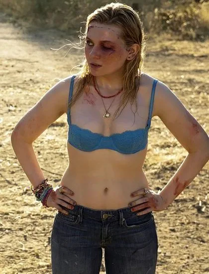 Abigail Breslin naakt