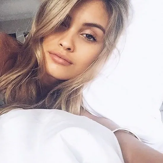 Sarah Ellen bị rò rỉ