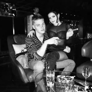 Ariel Winter membocorkan foto dengan pacar