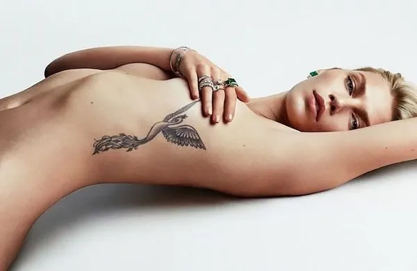 Aline Weber naken pupper