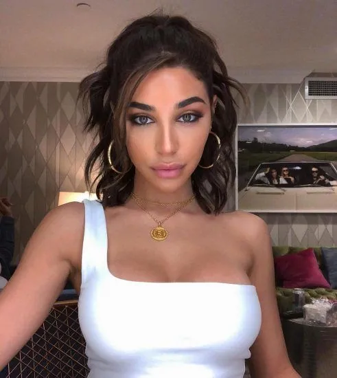 Chantel Jeffries buah dada besar