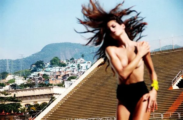Izabel Goulart hat Pornos durchgesickert