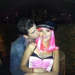 Victoria Justice chaude