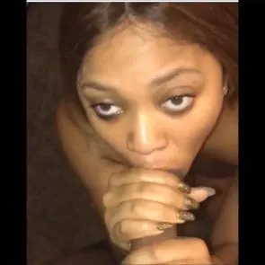 Boquete nua Teairra Mari