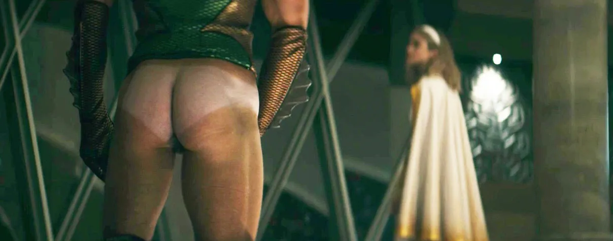 Chis Crofboard Bear Ass et garçon passionnant