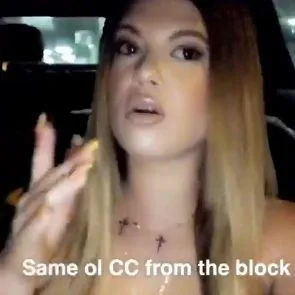 చానెల్ వెస్ట్ కోస్ట్ నగ్న టిట్స్