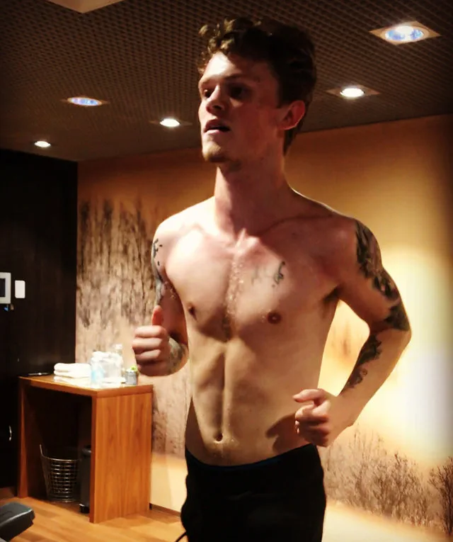 Charlie Lenehan nude