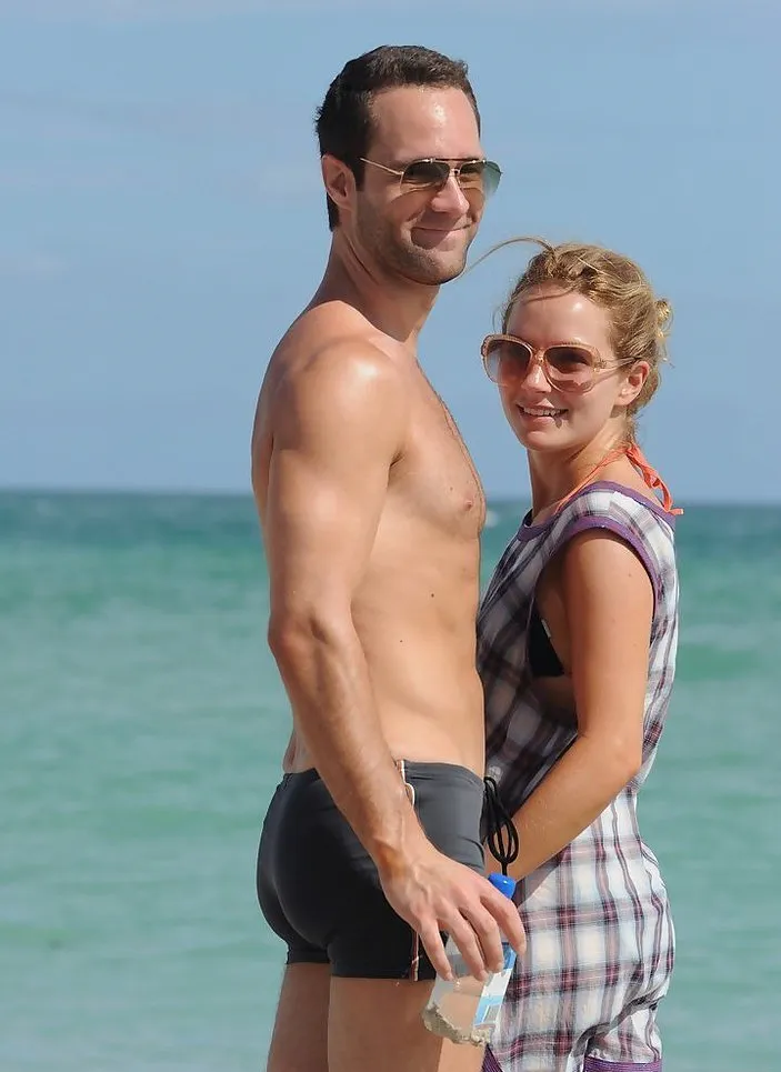 Chris Diamantopoulos Nude