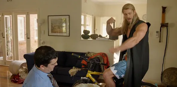 Chris Hemsworth Nude