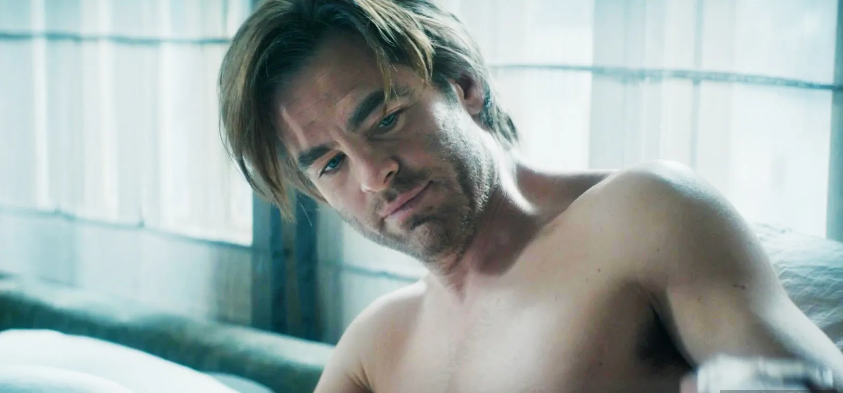 Chris Pine sexy movie scenes