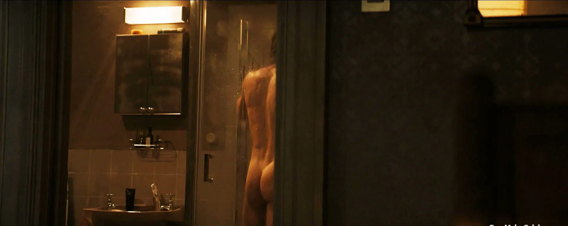 Chris Pine frontal nude