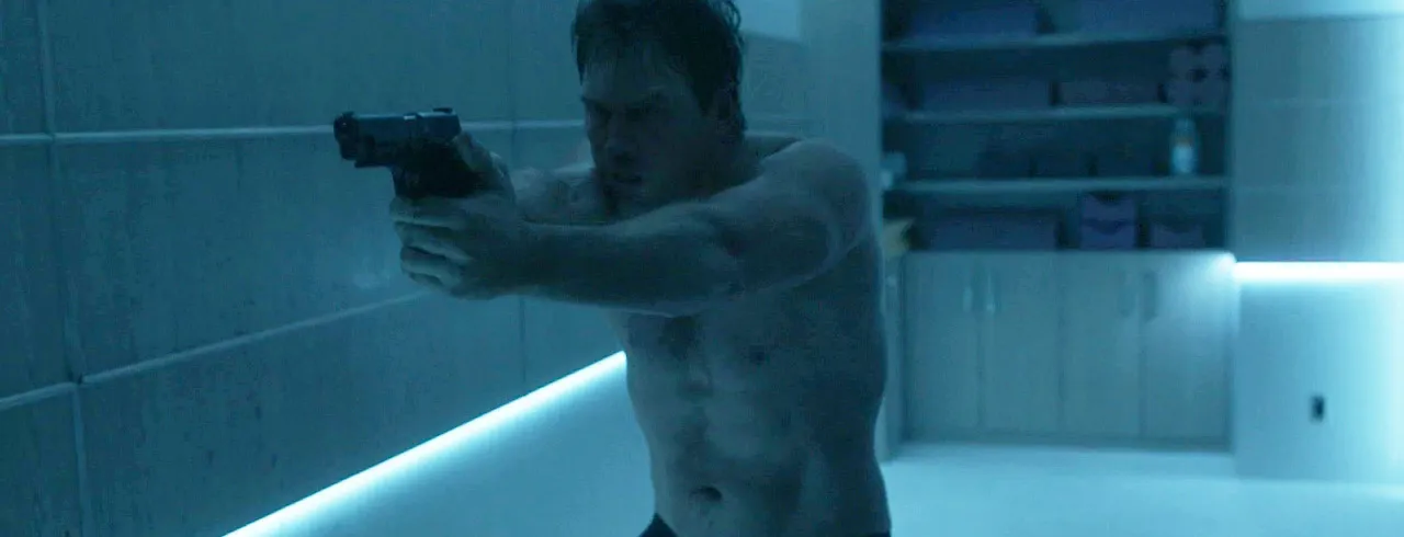 Chris Pratt shirtless