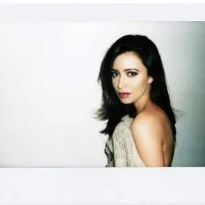 09-Christian-Serratos-Desnudo