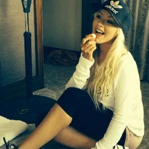 13-Christina-Aguilera-Nude