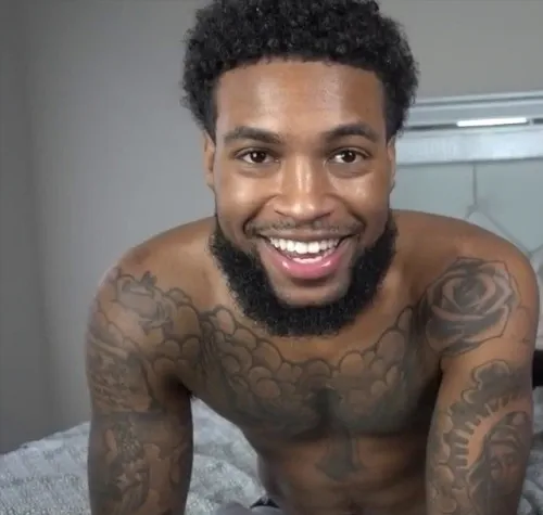 Christopher Sails Nude