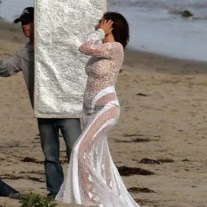 सिंडी क्रॉफोर्ड टॉपलेस फोटो शूटिंग