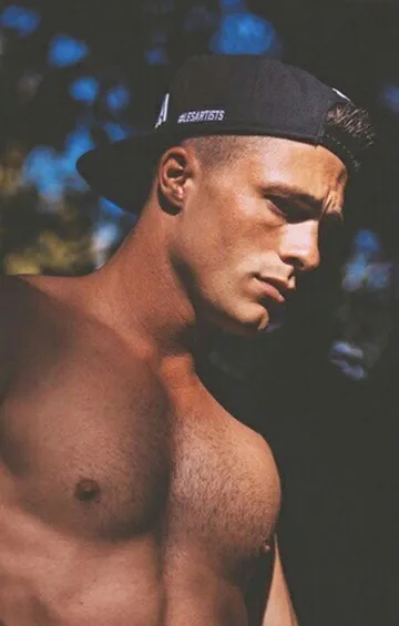 Colton Haynes Nude