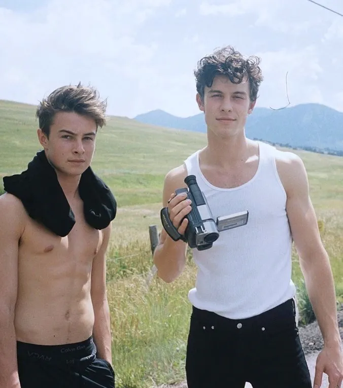 원뿔 정장이없는 놀라운 섹시한 모양