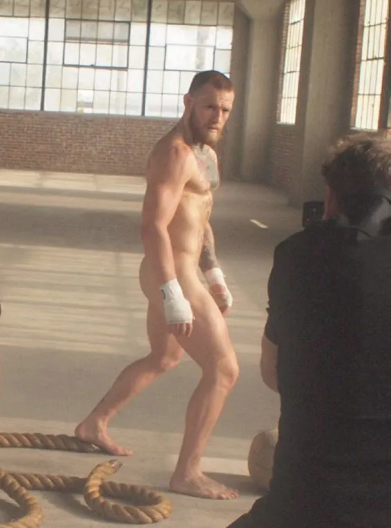 Conor McGregor nude photos