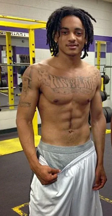 Corde Calvin Broadus Nude