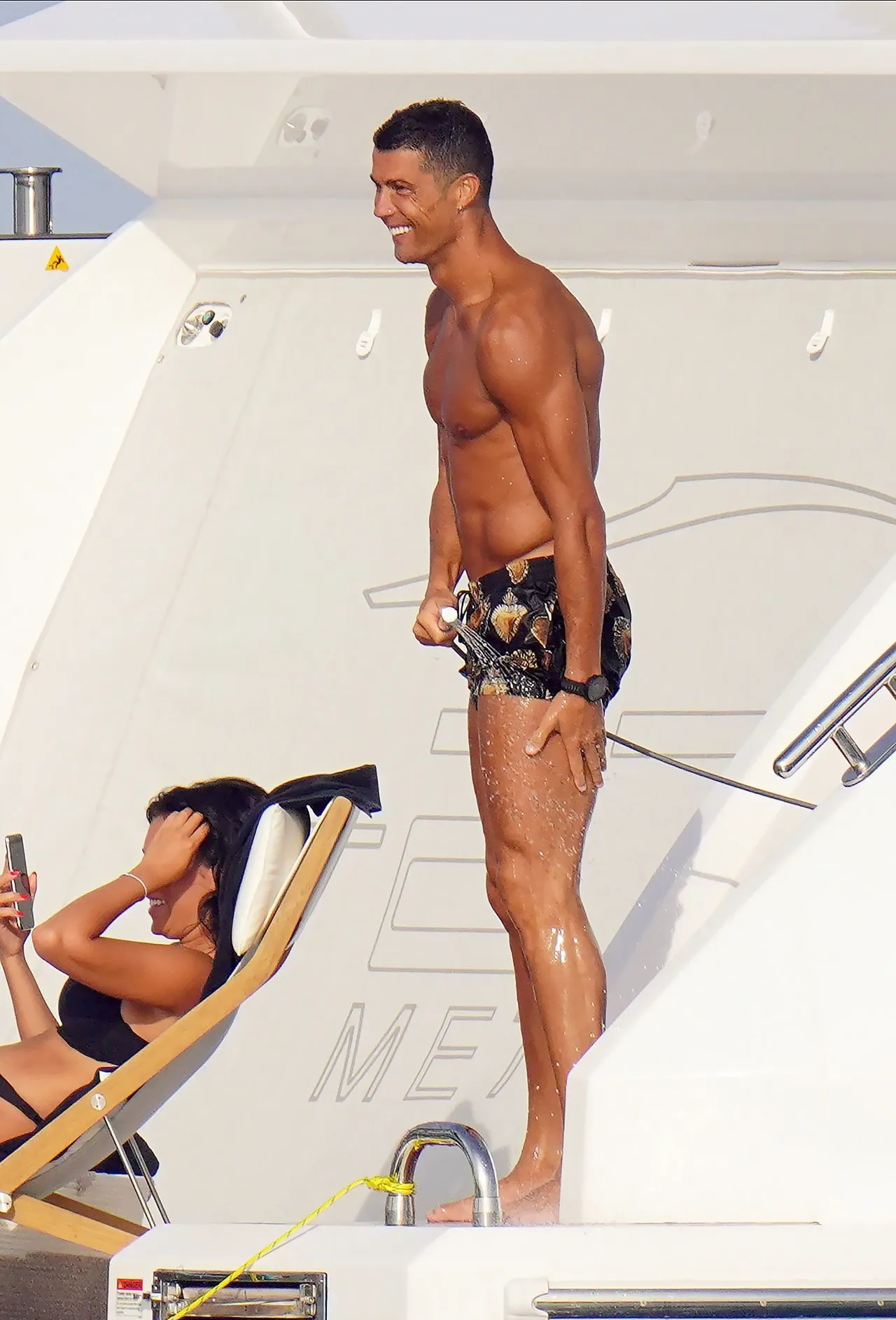 Cristiano Ronaldo gay sex leaks