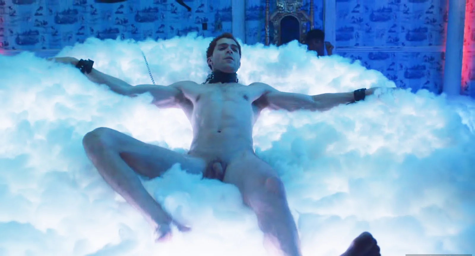 Στο Johnson, Goli