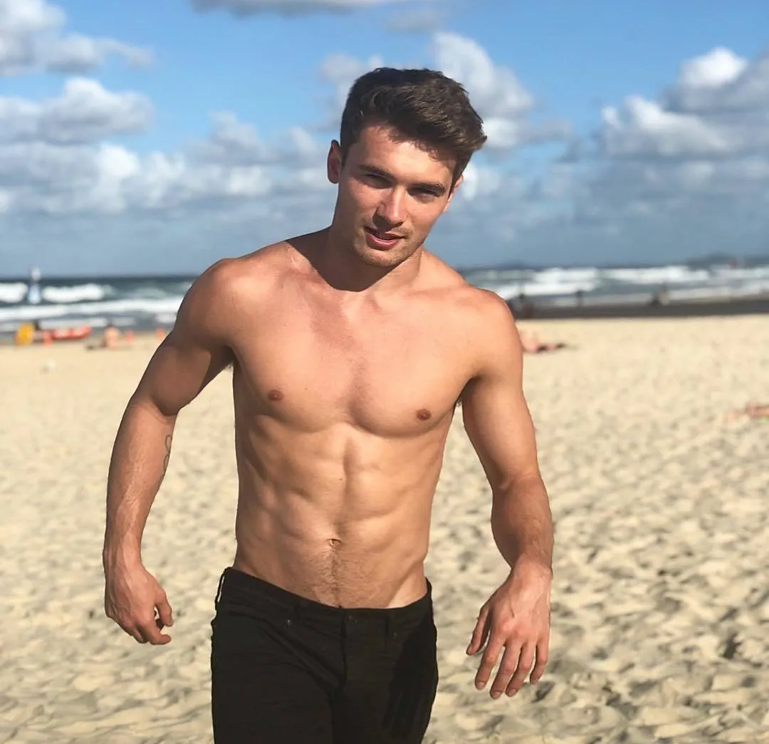 Daniel Goodfellow Nude