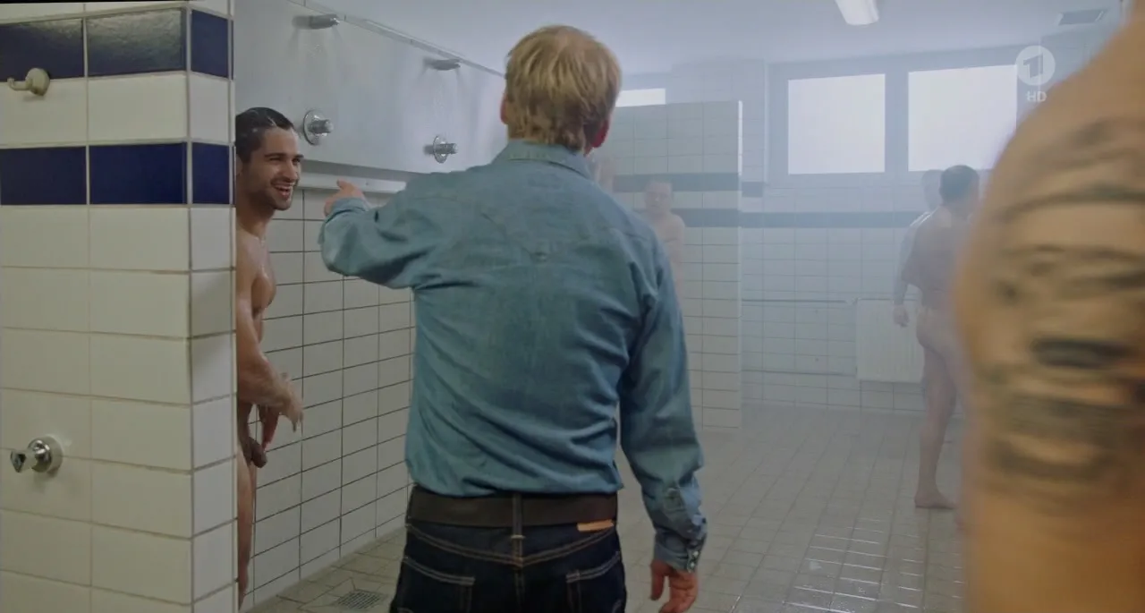 Elegija! Ir! Danielis Way'as filme parodo savo sunkų seksą