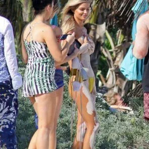 14-Danielle-Knudson-Naken-Topless