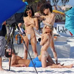 05-Danielle-Knudson-Naken-Topless