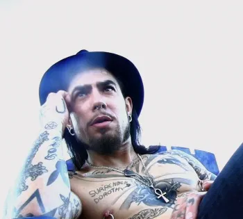 Dave Navarro nude