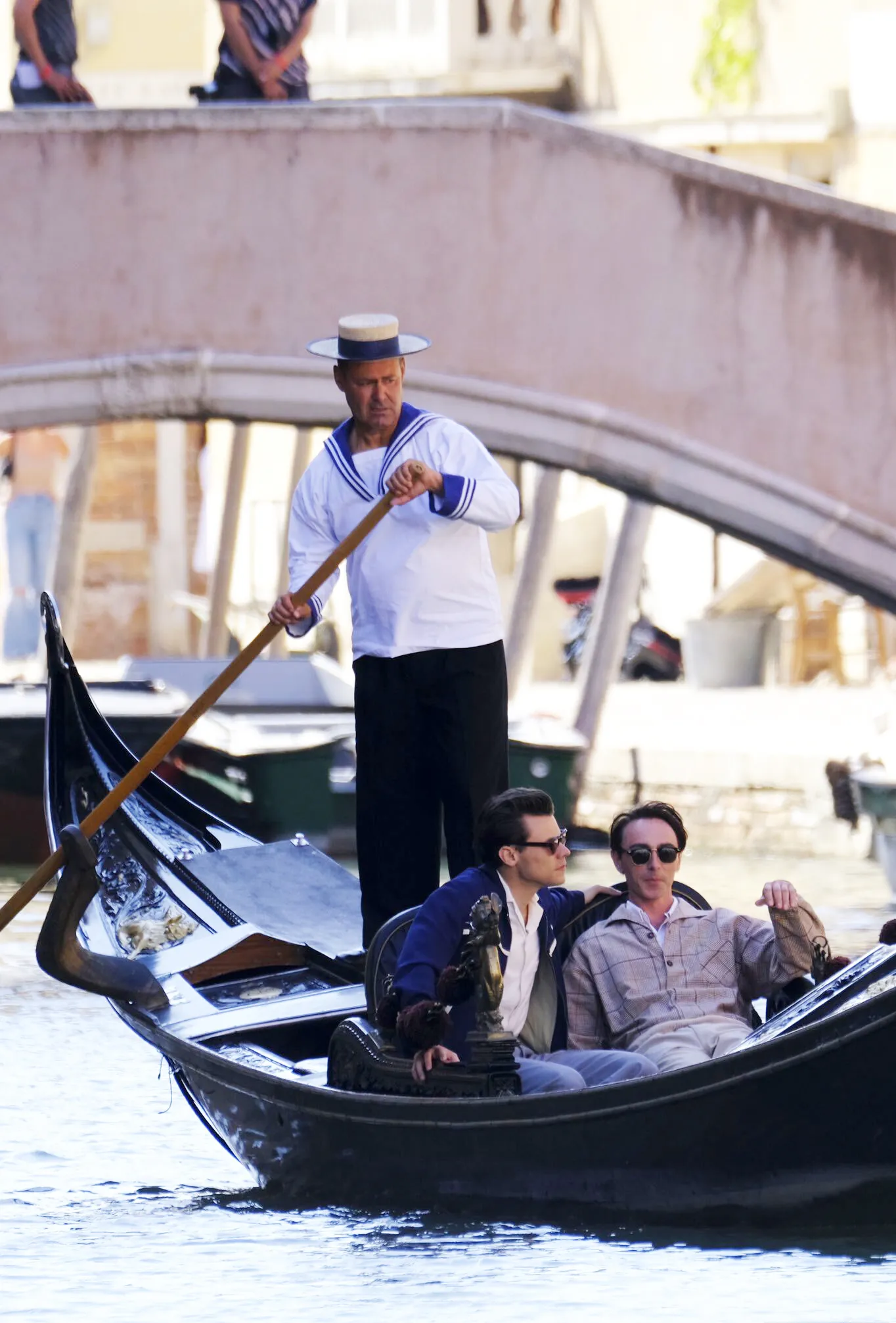 Harija policijas filma aizkulisēs patīkamā brīdī