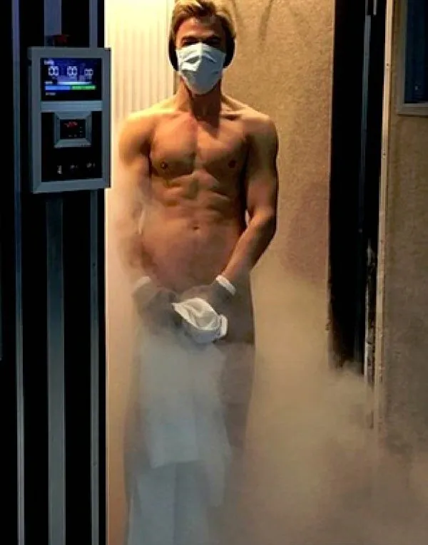 Derek Hough cock photos