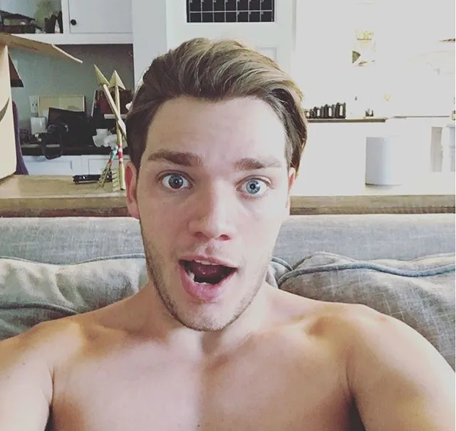 Dominic Sherwood Nude